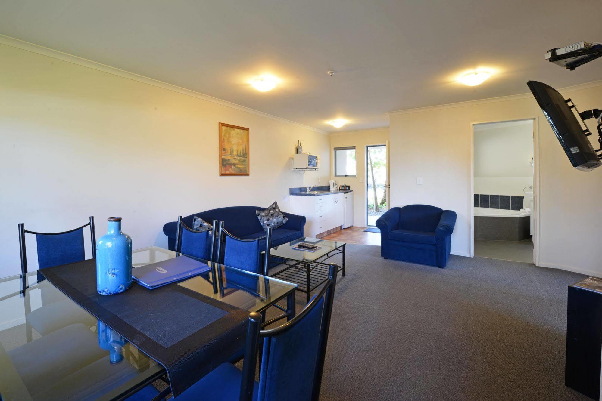 Gateway Motor Inn Mount Maunganui Exterior photo